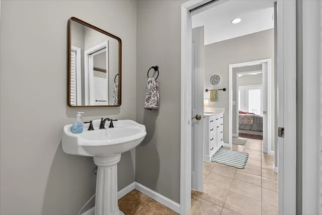 $1,175,000 | 1250 Ed Seay Gregory Lane, Hartsville, TN 37074