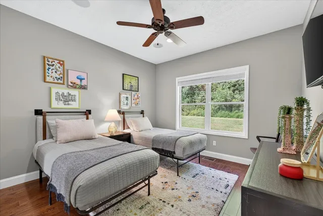 $1,175,000 | 1250 Ed Seay Gregory Lane, Hartsville, TN 37074