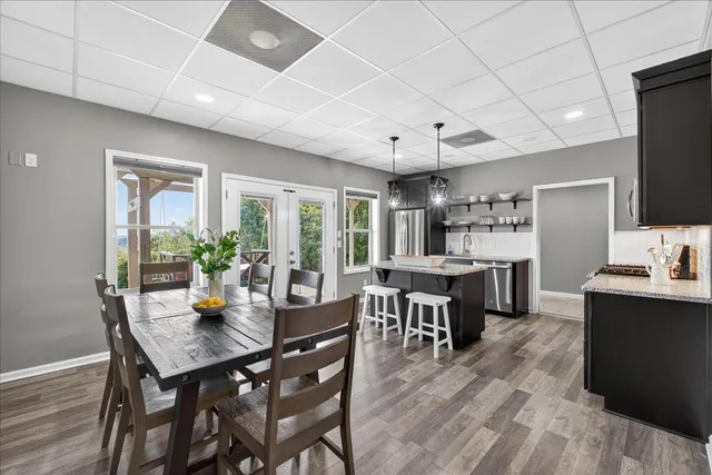 $1,175,000 | 1250 Ed Seay Gregory Lane, Hartsville, TN 37074