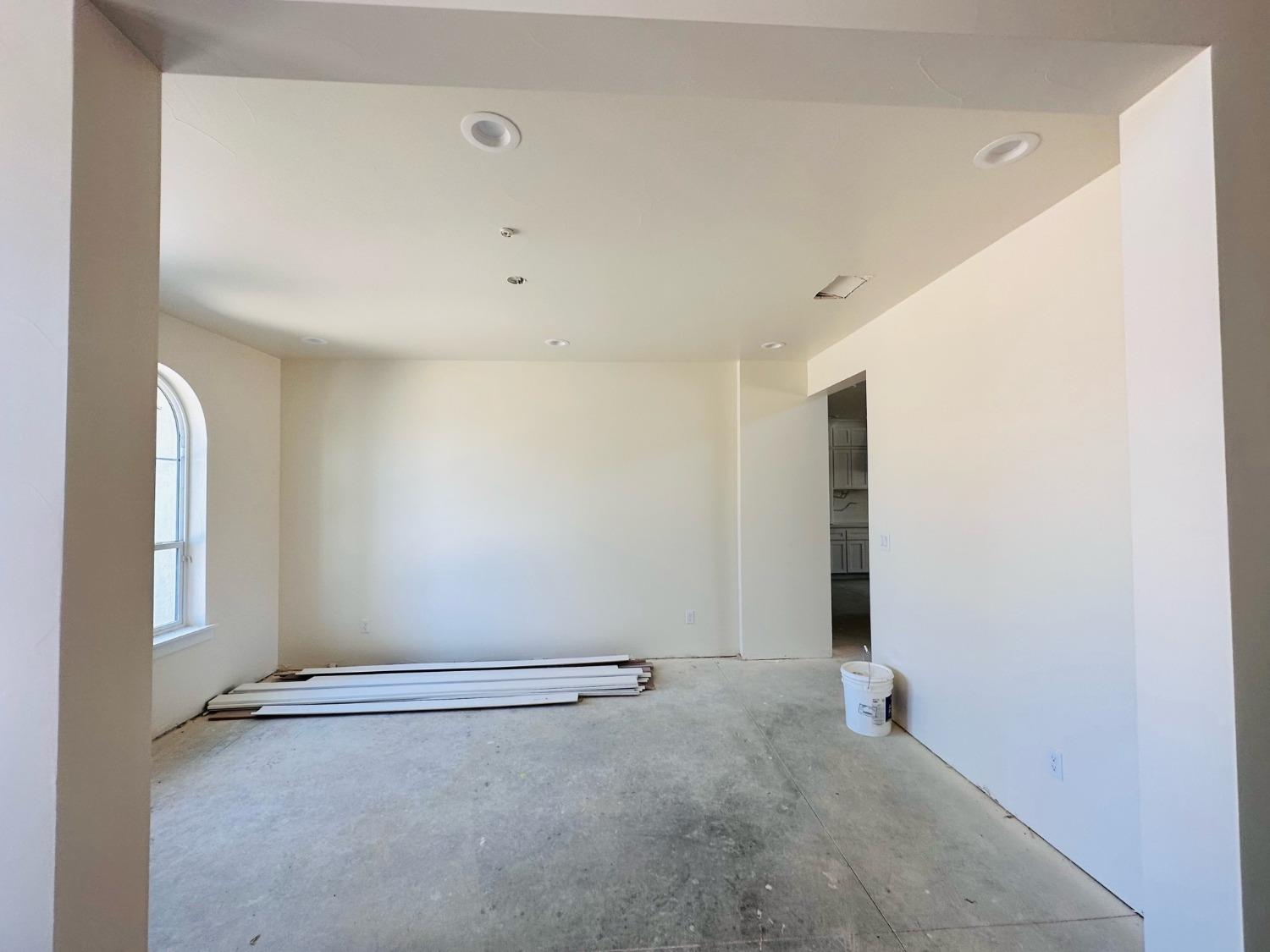 3076 Lester Avenue Clovis, CA 93619 - Photo 30 of 47 a view of a room with drop ceiling