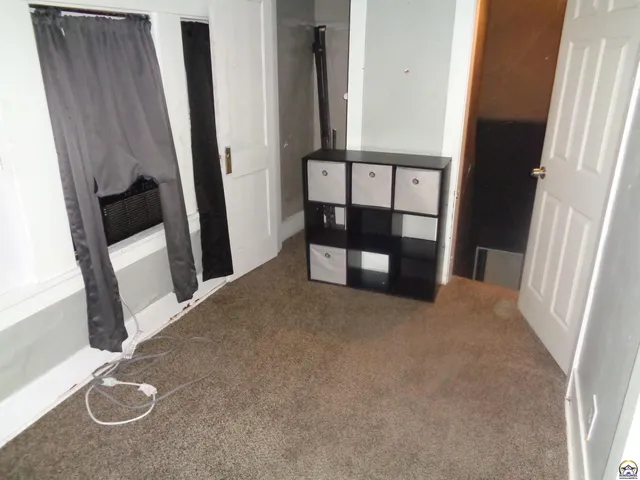 $119,500 | 813 Southwest 2nd Street, Topeka, KS 66603