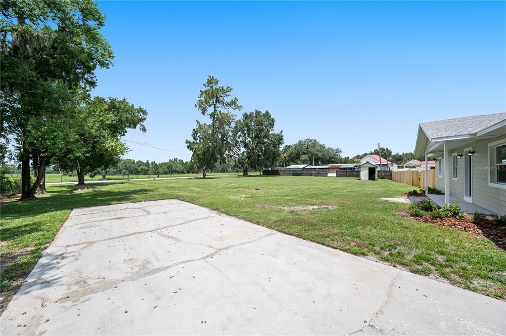 11033 Sherrouse Road Lakeland, FL 33810 - Photo 37 of 42 Gallery Image 37