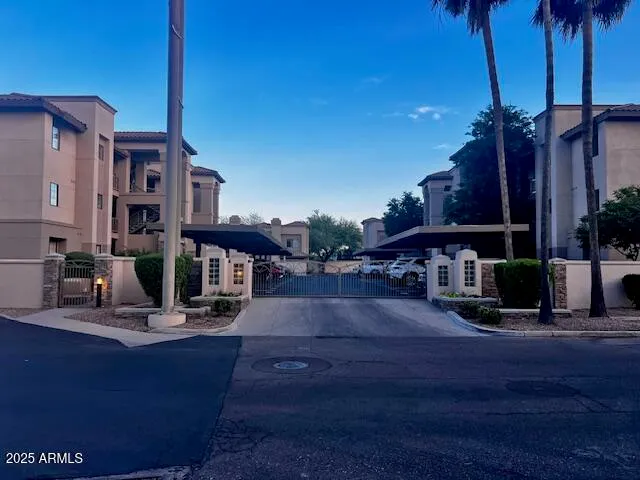 $389,900 | 7609 East Indian Bend Road, Unit 1012, Scottsdale, AZ 85250
