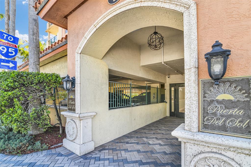 9 Northeast 20th Avenue, Unit 403 Deerfield Beach, FL 33441 - Photo 8 of 58