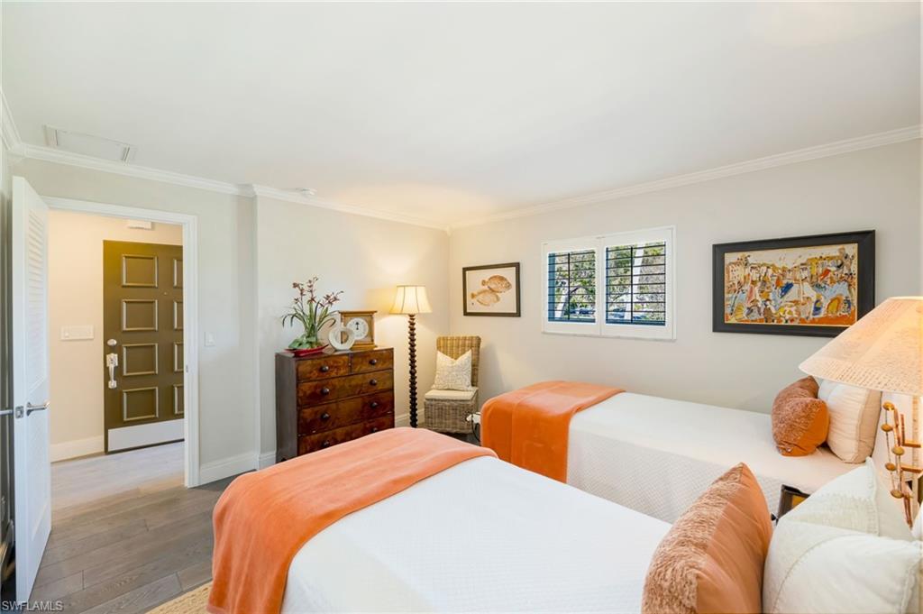 308 2nd Street South, Unit 308 Naples, FL 34102 - Photo 24 of 36 Second ensuite bedroom