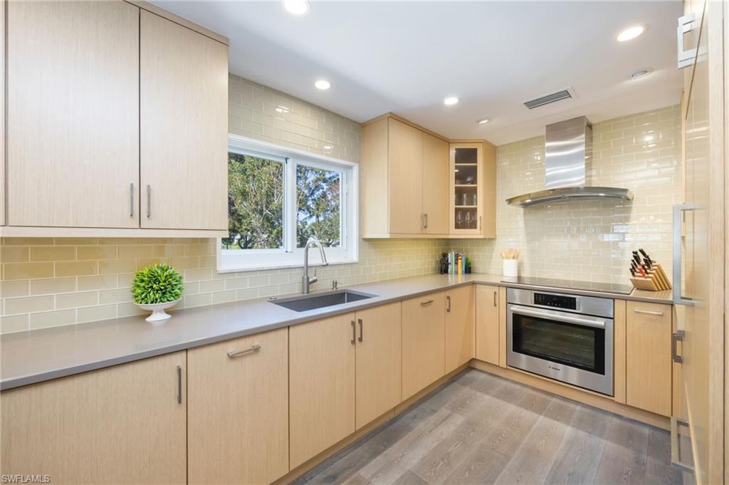 308 2nd Street South, Unit 308 Naples, FL 34102 - Photo 9 of 36