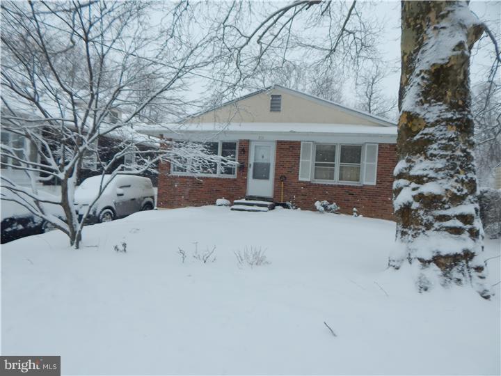 311 Gilpin Road Willow Grove, PA 19090 - Photo 1 of 7 Front Yard