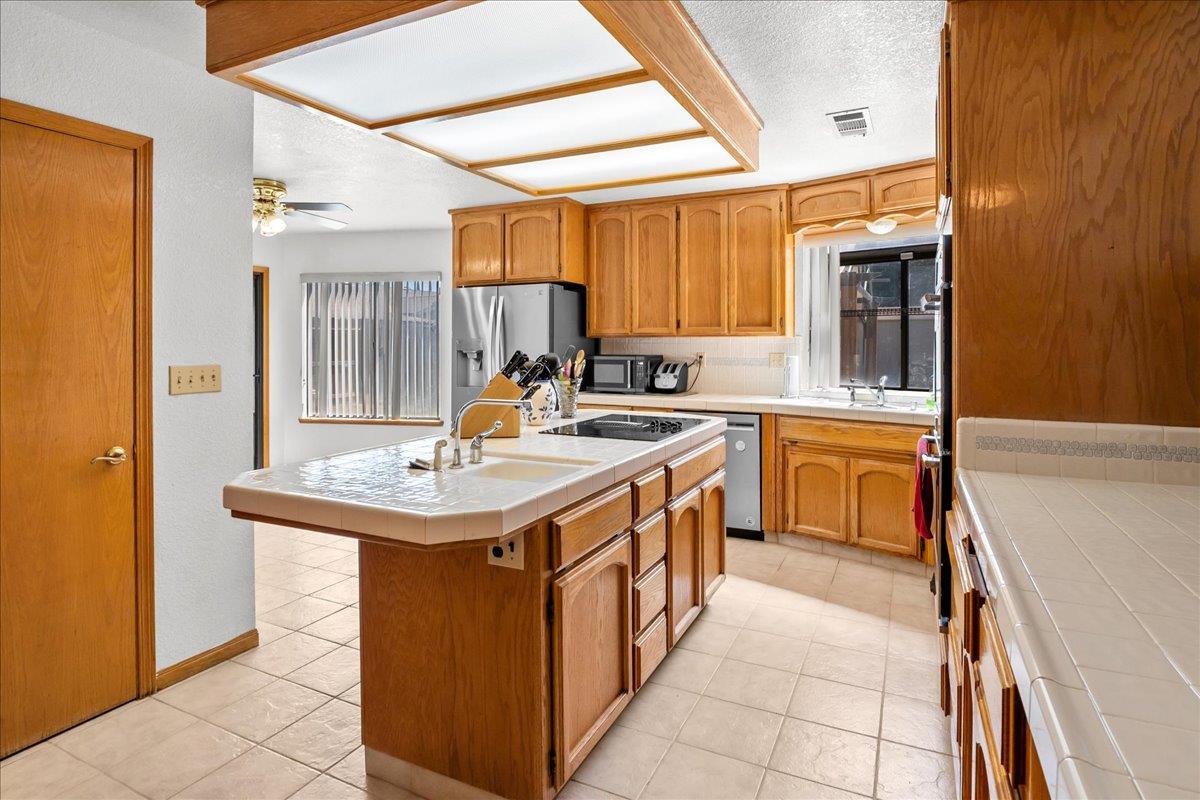 3512 Viader Drive Modesto, CA 95356 - Photo 16 of 46
