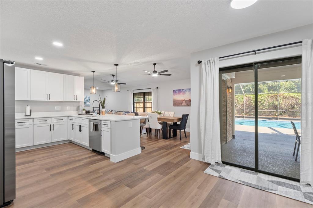 121 Champlain Drive Deltona, FL 32725 - Photo 8 of 30 Gallery Image 8