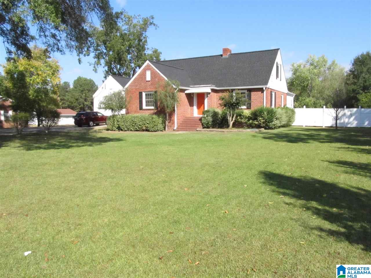 4580 Eulaton Road Anniston, AL 36201 - Photo 3 of 38