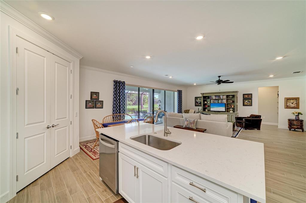 16341 Hidden Oak Loop Lakewood Ranch, FL 34211 - Photo 21 of 76