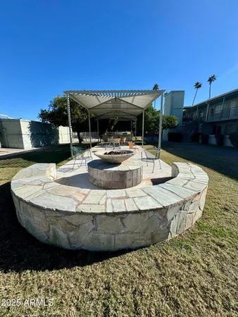 $825 | 1702 West Tuckey Lane, Unit 231, Phoenix, AZ 85015