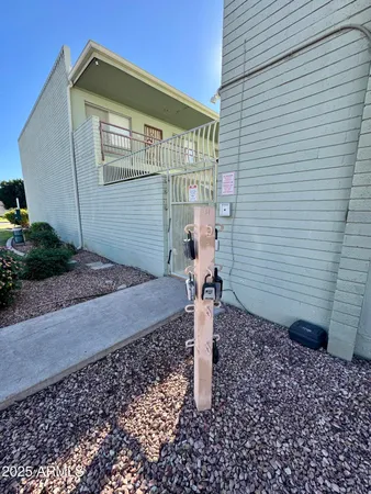 $825 | 1702 West Tuckey Lane, Unit 231, Phoenix, AZ 85015