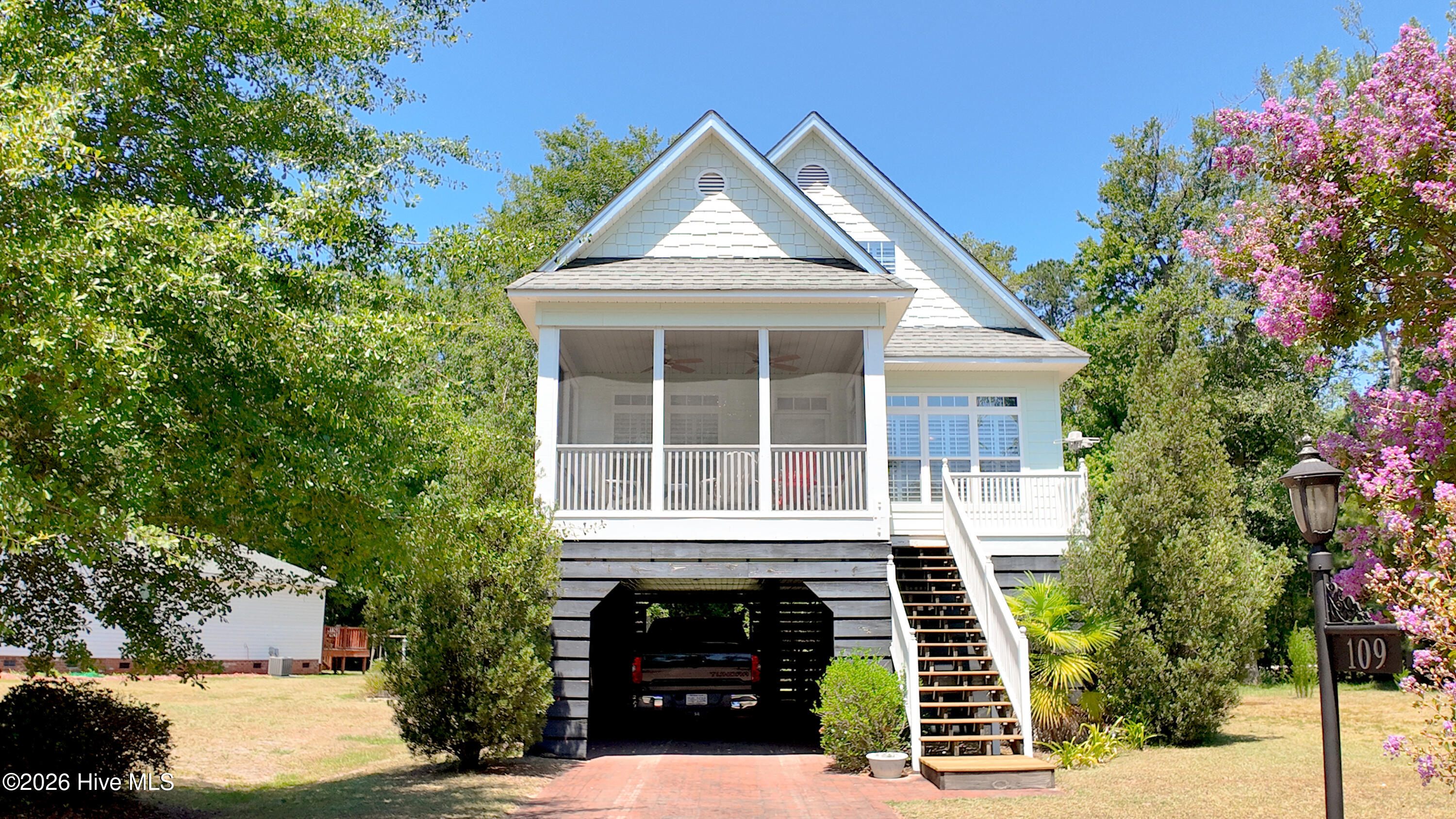 97 Woodbury Road Elizabethtown, NC 28337 - Photo 2 of 32 Gallery Image 2