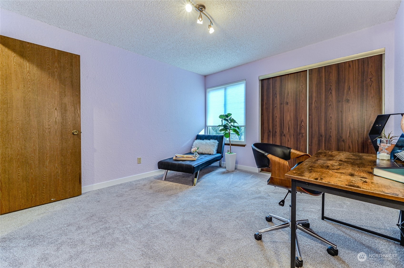 14401 Southeast Petrovitsky Road, Unit E105 Renton, WA 98058 - Photo 24 of 38 a reading room with furniture and a window
