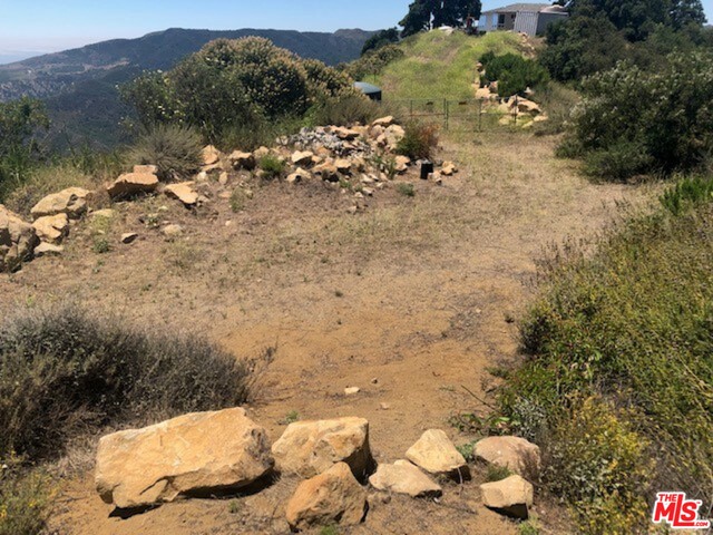 24810 Piuma Road Malibu, CA 90265 - Photo 8 of 25 Gallery Image 8