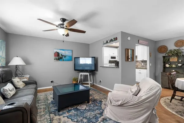 $1,500 | 1802 Bedford Terrace, Unit 182, Sun City Center, FL 33573