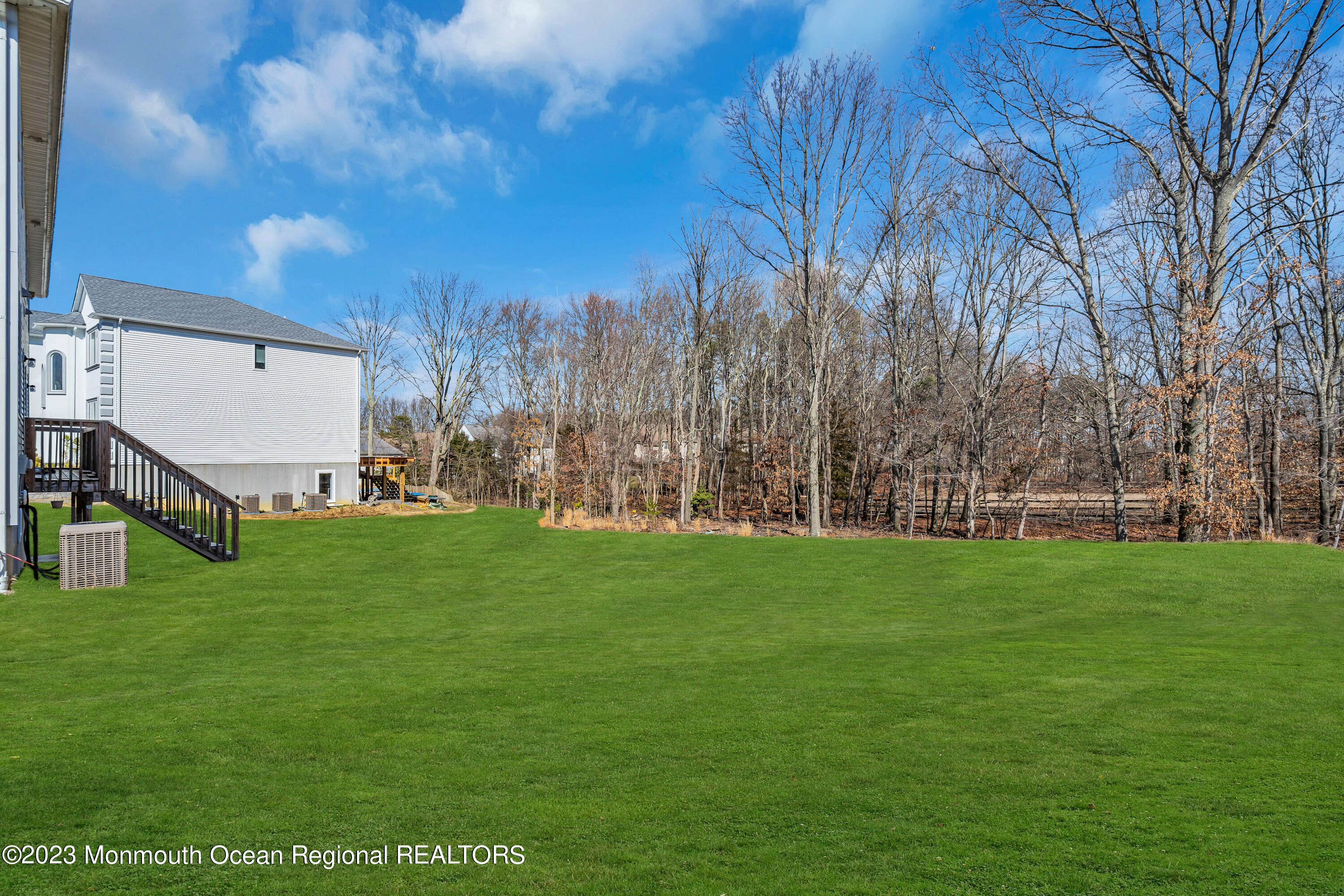10 Hillcrest Road Morganville, NJ 07751 - Photo 36 of 36 063_dsc07035-1
