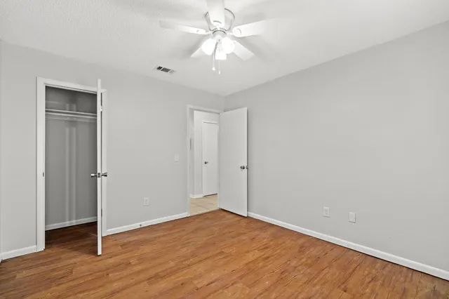 $1,400 | 248 4 Mile Road, Unit G, Freeport, FL 32439