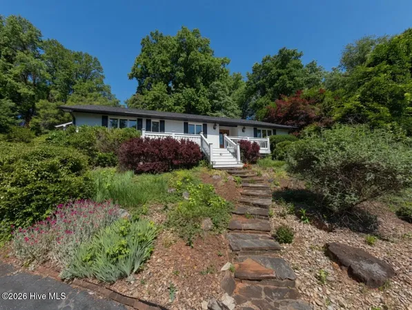 $415,000 | 334 Case Street, Columbus, NC 28722