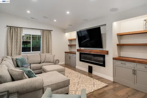 $1,899,950 | 7782 Castilian Road, Dublin, CA 94568