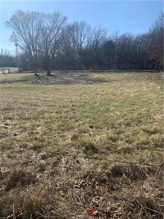 $170,000 | 8530 Trail Ridge Road, Kansas City, MO 64139