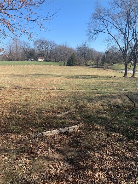 8530 Trail Ridge Road Kansas City, MO 64139 - Photo 8 of 11