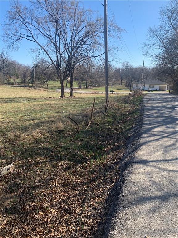 8530 Trail Ridge Road Kansas City, MO 64139 - Photo 10 of 11