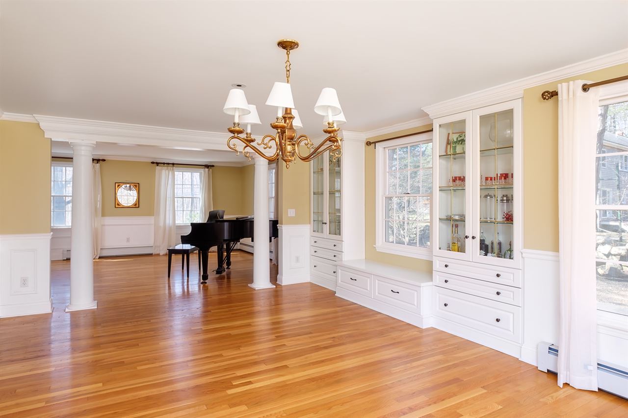 33 Chapel Road North Hampton, NH 03862 - Photo 17 of 39