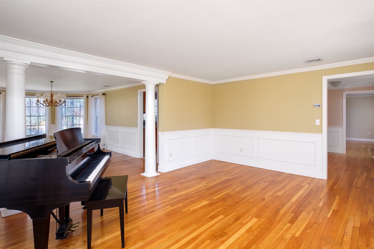33 Chapel Road North Hampton, NH 03862 - Photo 21 of 39