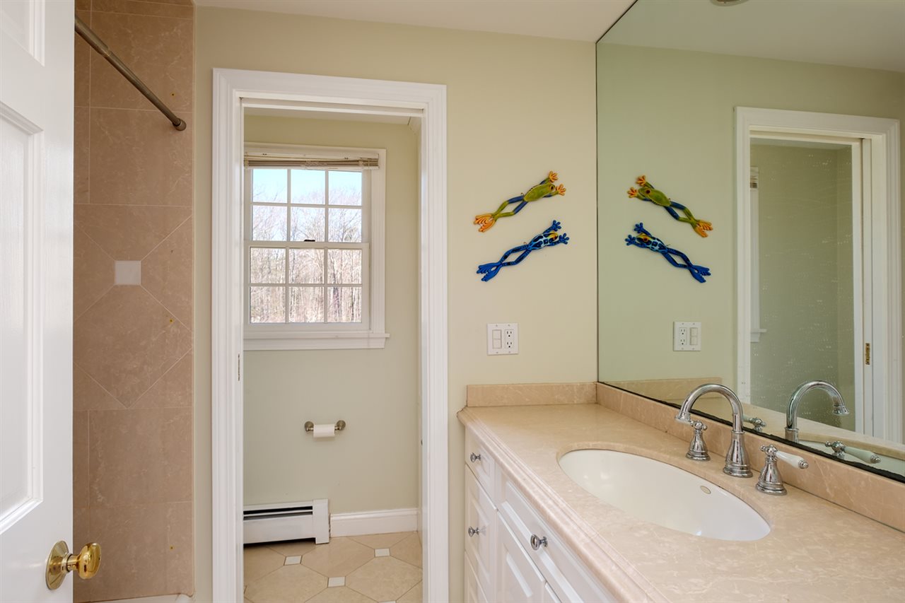 33 Chapel Road North Hampton, NH 03862 - Photo 27 of 39