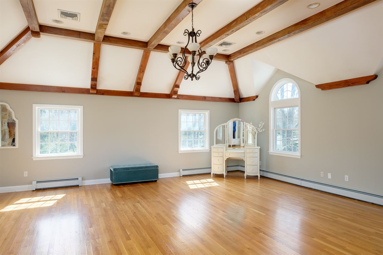 33 Chapel Road North Hampton, NH 03862 - Photo 31 of 39