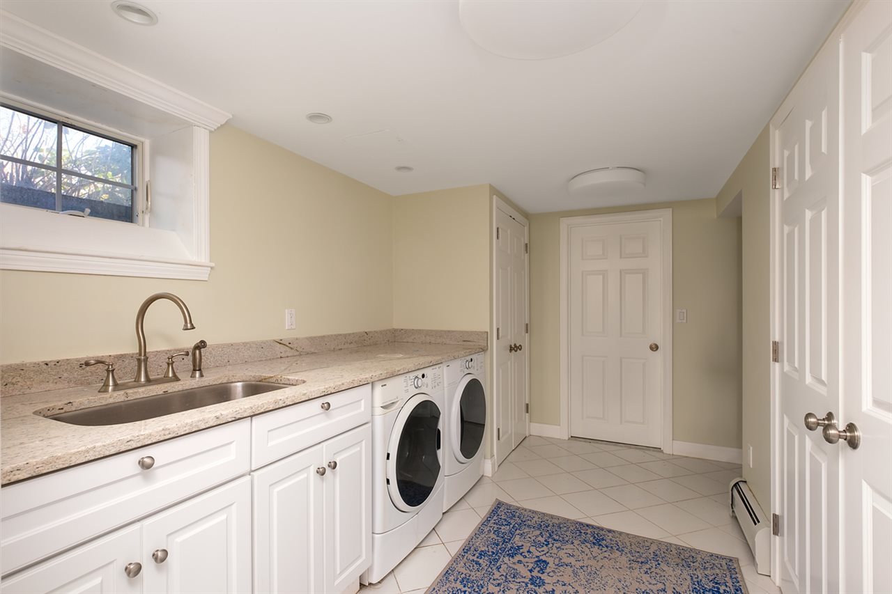 33 Chapel Road North Hampton, NH 03862 - Photo 35 of 39