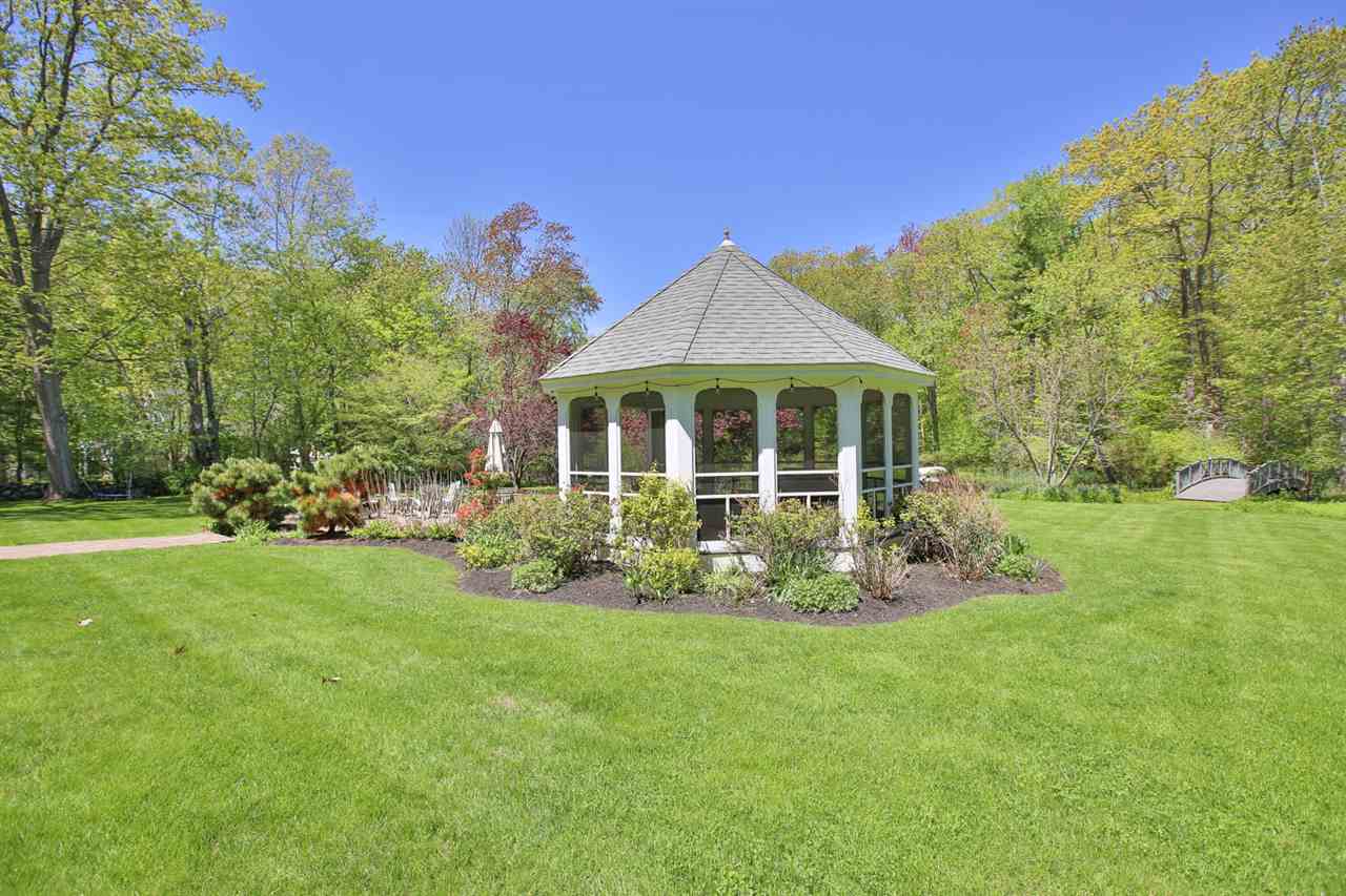 33 Chapel Road North Hampton, NH 03862 - Photo 5 of 39