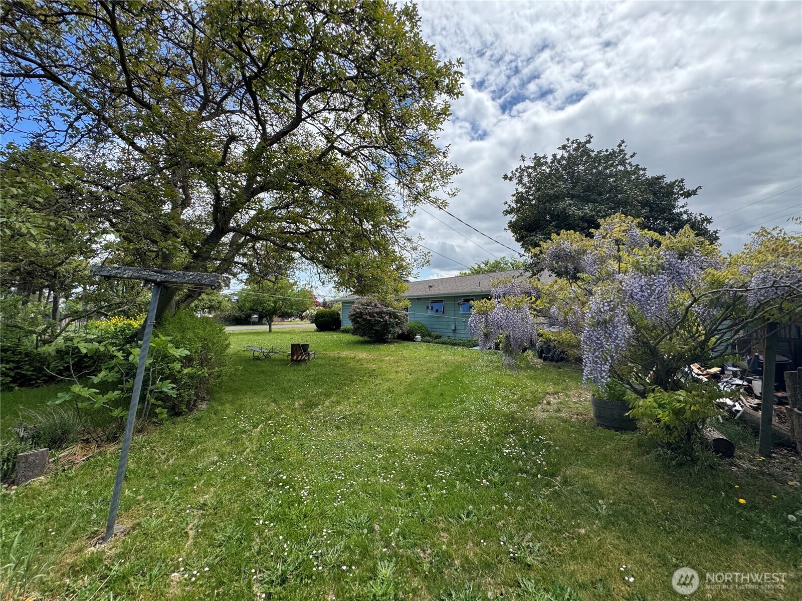 402 West Maple Street Sequim, WA 98382 - Photo 27 of 31