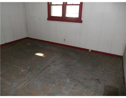 2624 Rocket Avenue Springfield, OH 45505 - Photo 5 of 8