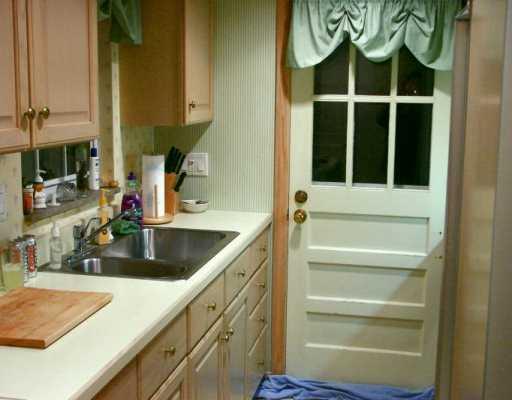 5340 Highgrove Road Whitehall, PA 15234 - Photo 5 of 8 Gallery Image 5