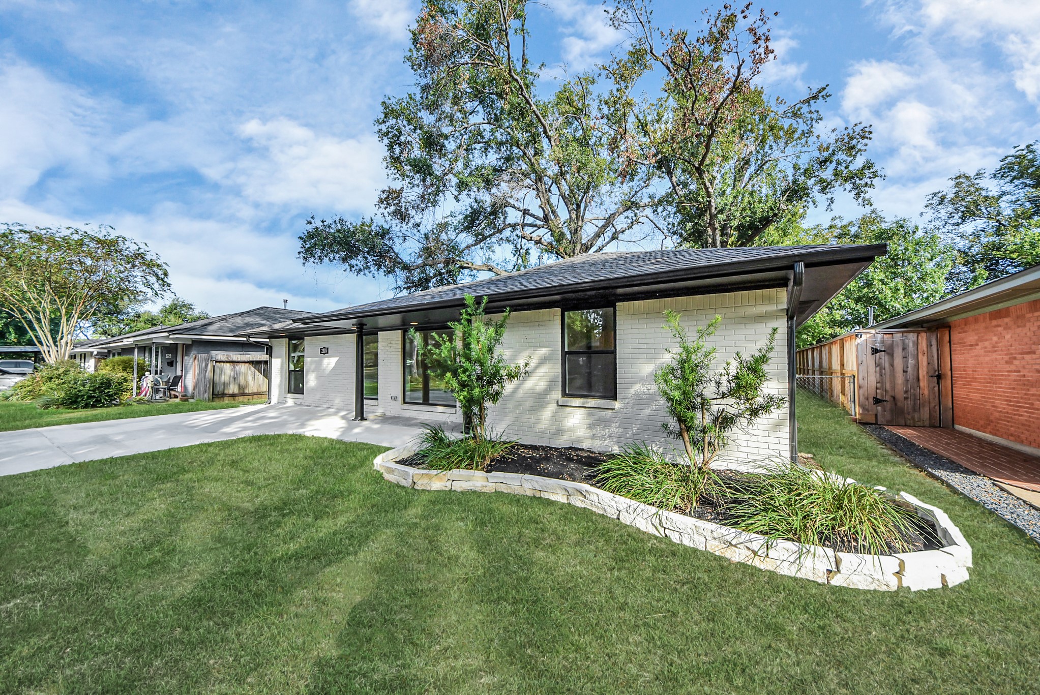 2318 Hialeah Drive Houston, TX 77018 - Photo 5 of 42