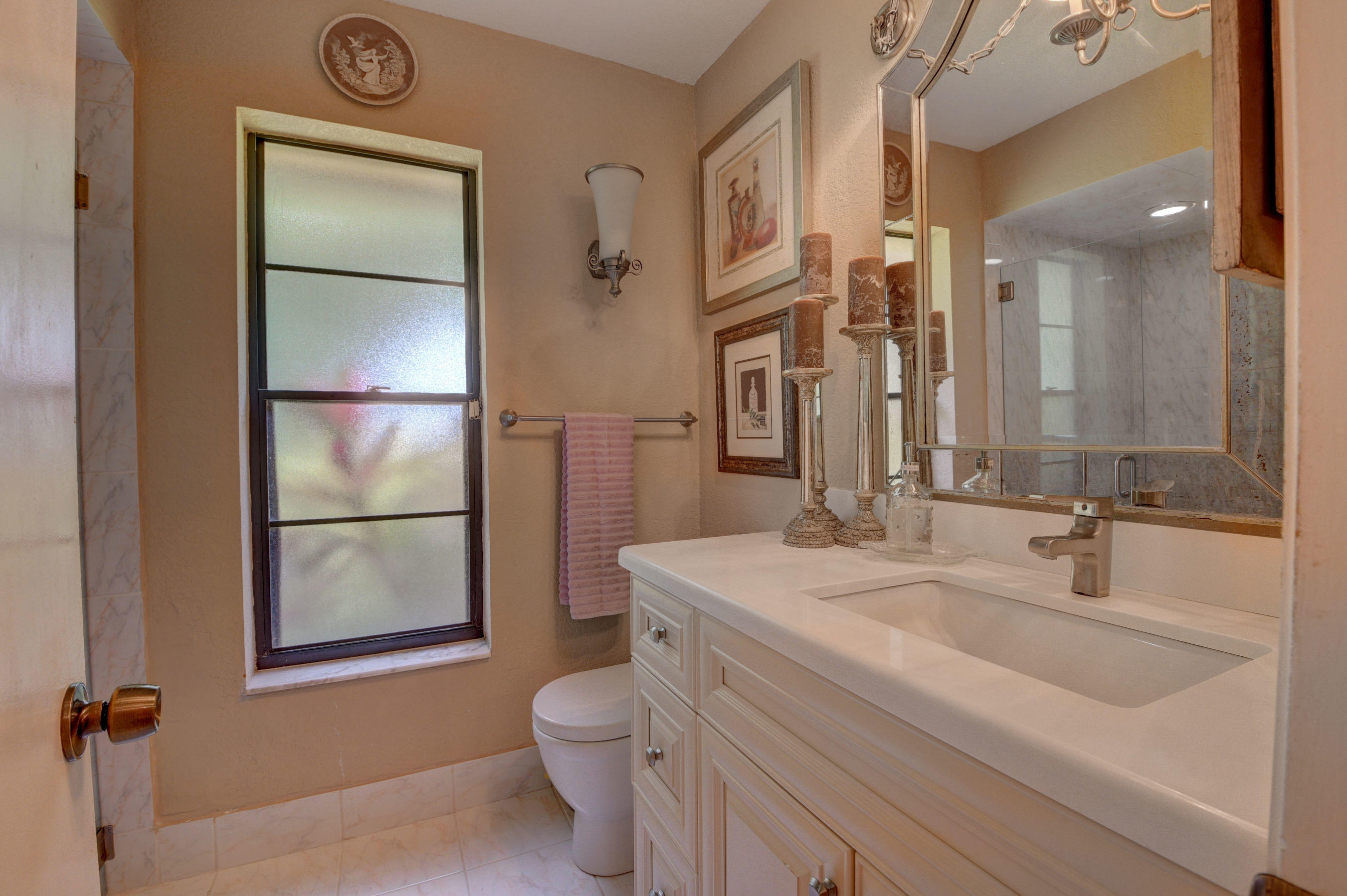9233 Neptunes Basin Court Boca Raton, FL 33434 - Photo 11 of 31 MASTER BATH VANITY