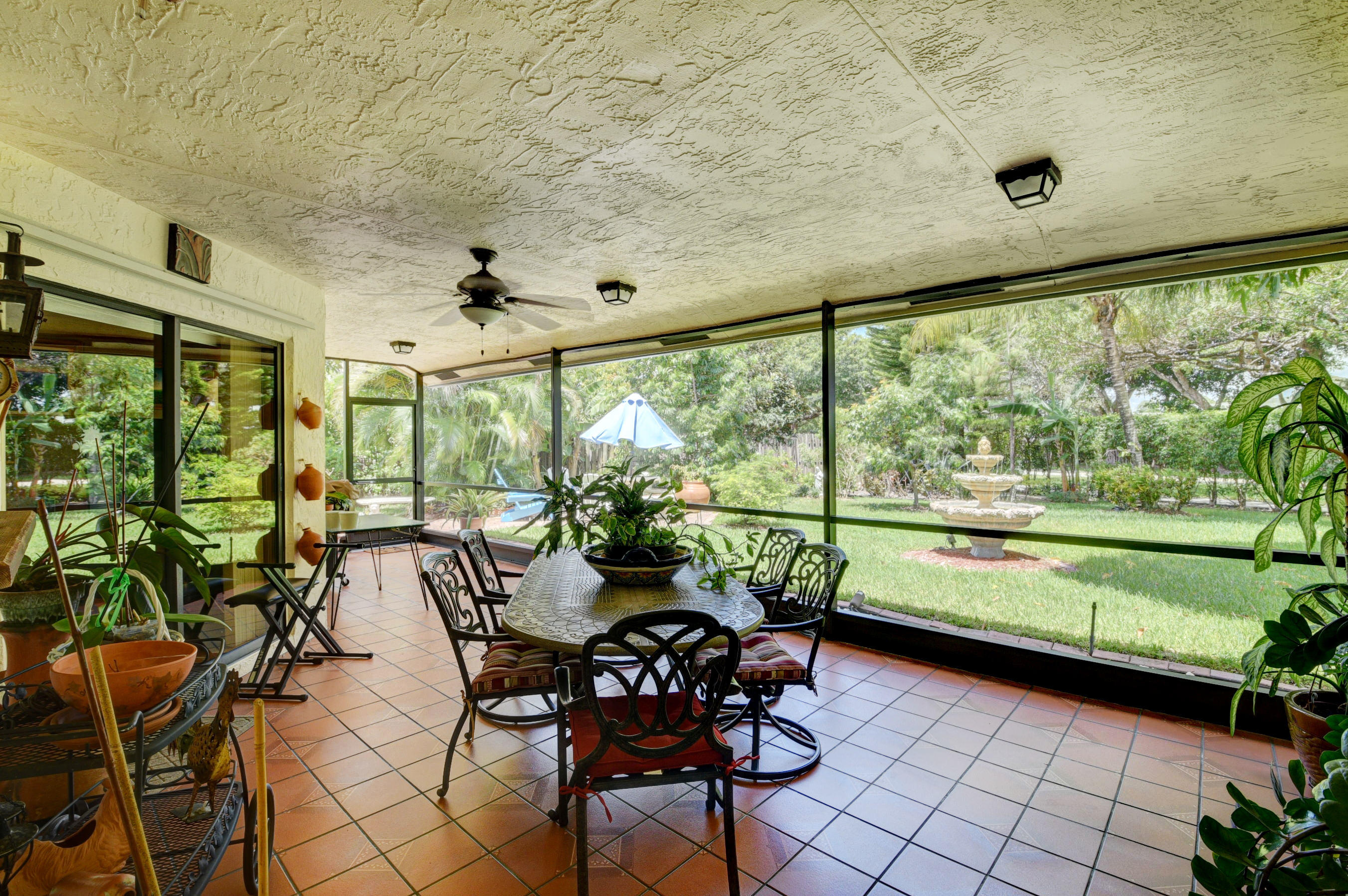 9233 Neptunes Basin Court Boca Raton, FL 33434 - Photo 2 of 31 SCREENED PATIO 1