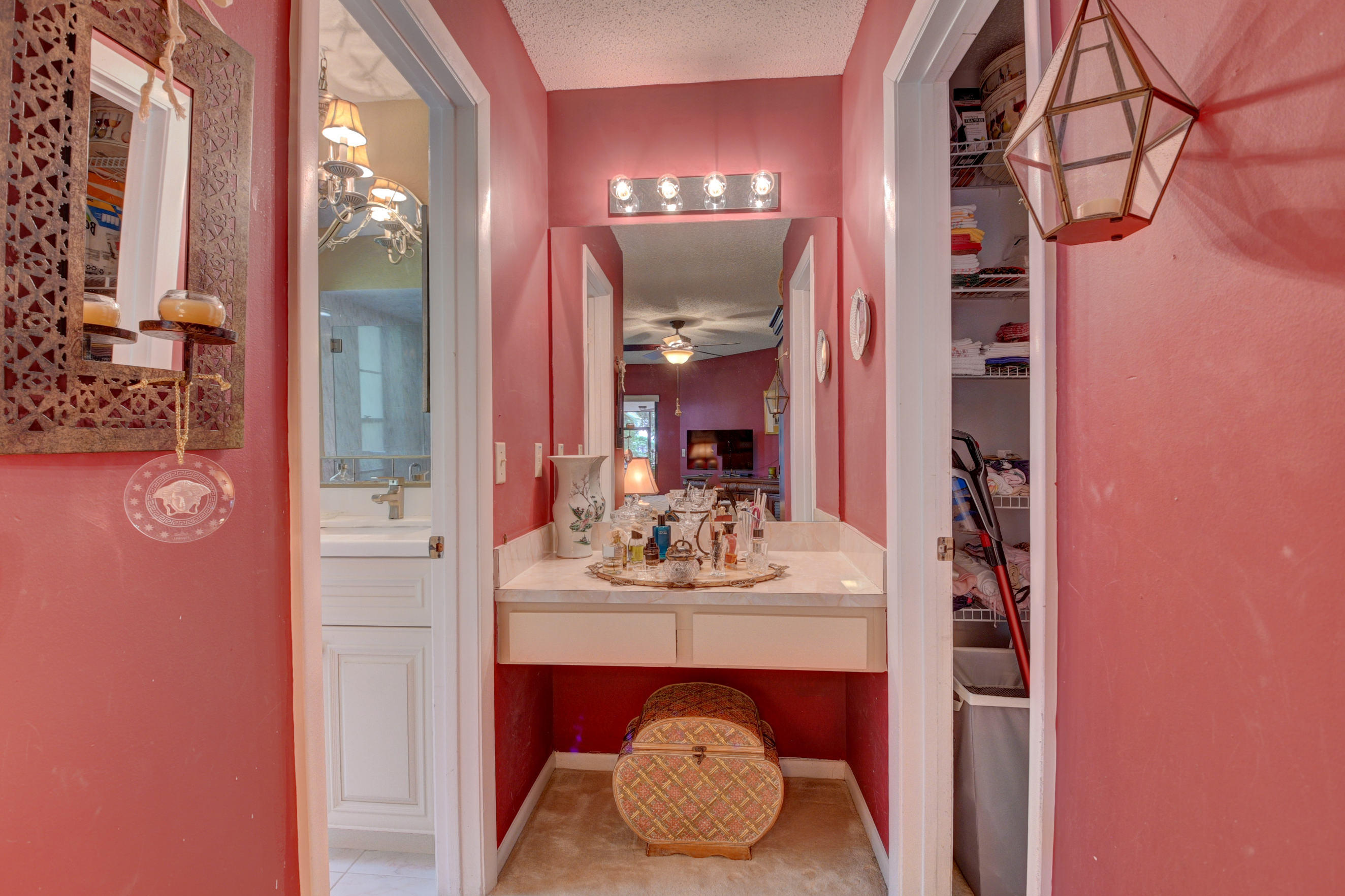 9233 Neptunes Basin Court Boca Raton, FL 33434 - Photo 10 of 31 MASTER DRESSING AREA