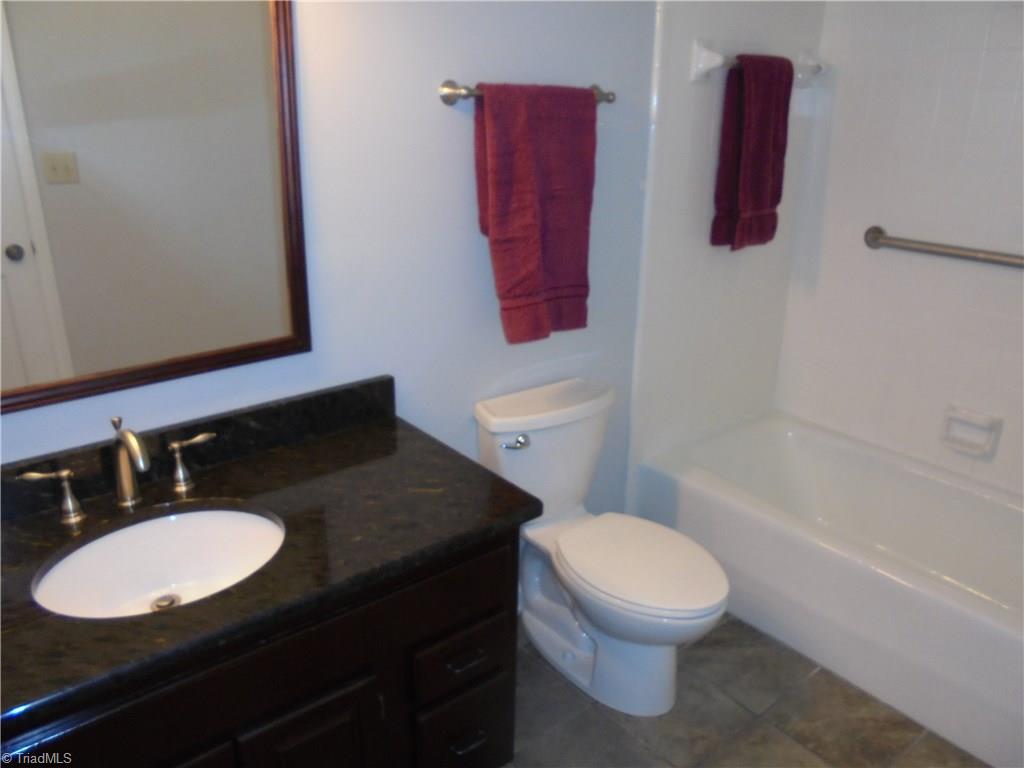 723 Guilford Road Jamestown, NC 27282 - Photo 18 of 30 Gallery Image 18