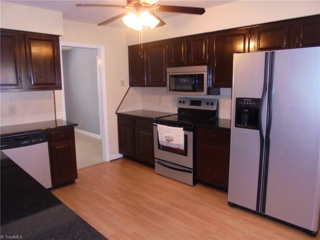 723 Guilford Road Jamestown, NC 27282 - Photo 9 of 30 Gallery Image 9