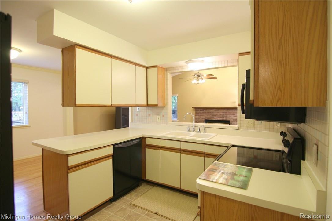 1410 Omega Road Walled Lake, MI 48390 - Photo 12 of 23 Omega Rd Kitchen 5.jpg