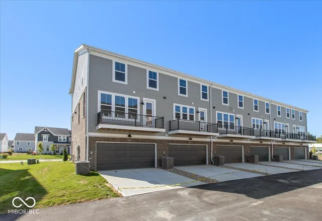 $368,990 | 7333 Bayview Run, McCordsville, IN 46055