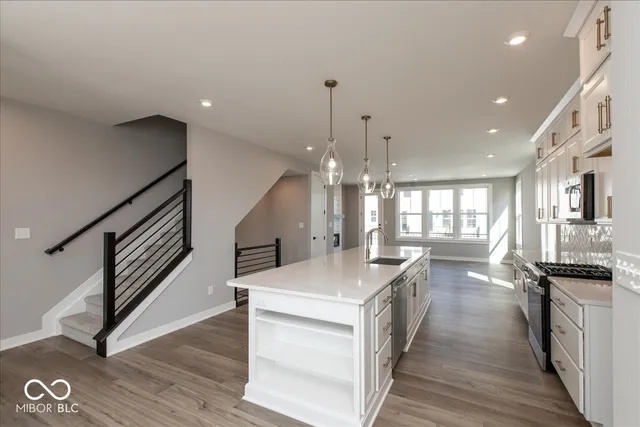 $368,990 | 7333 Bayview Run, McCordsville, IN 46055