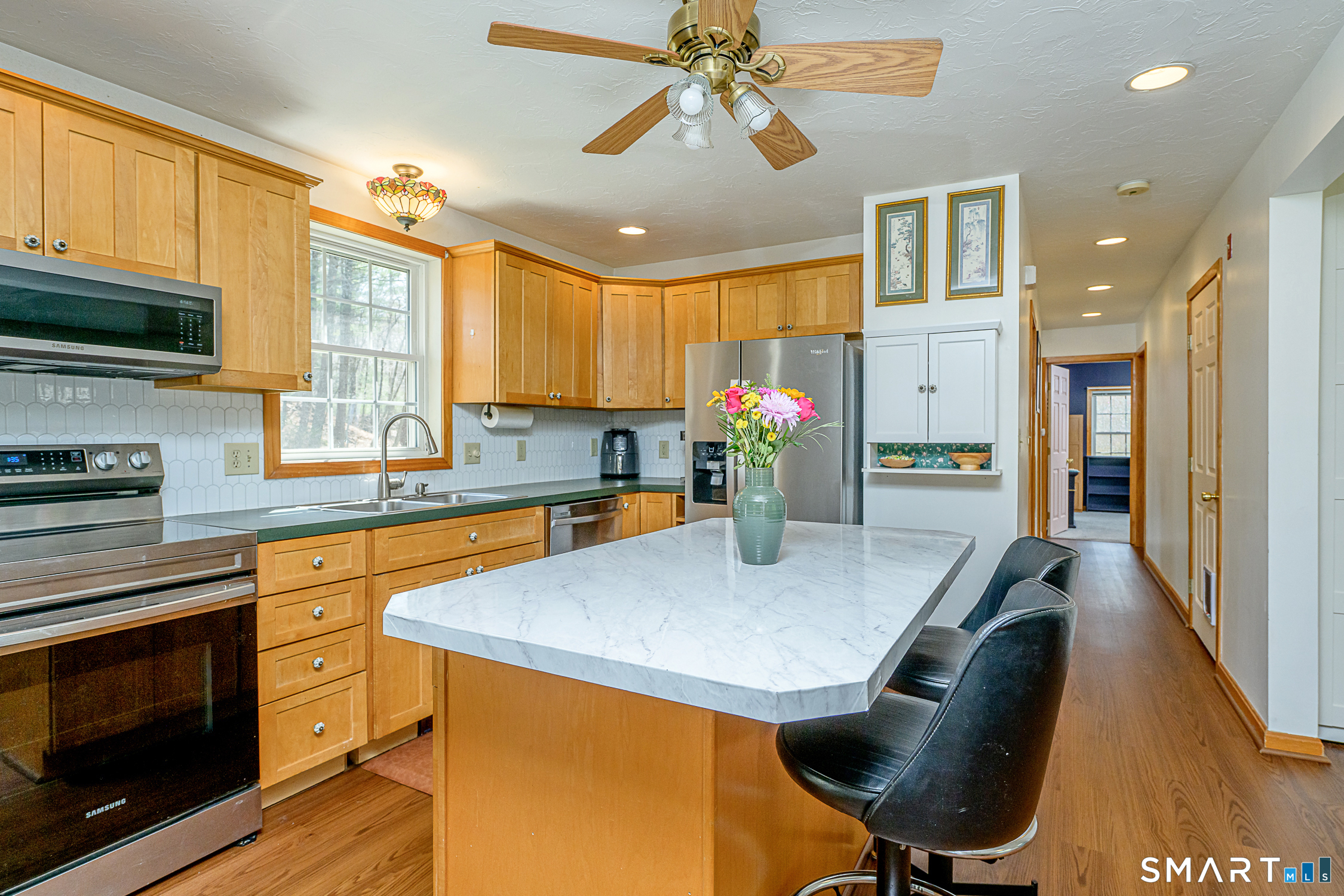 189 Wilsonville Road Thompson, CT 06255 - Photo 7 of 40