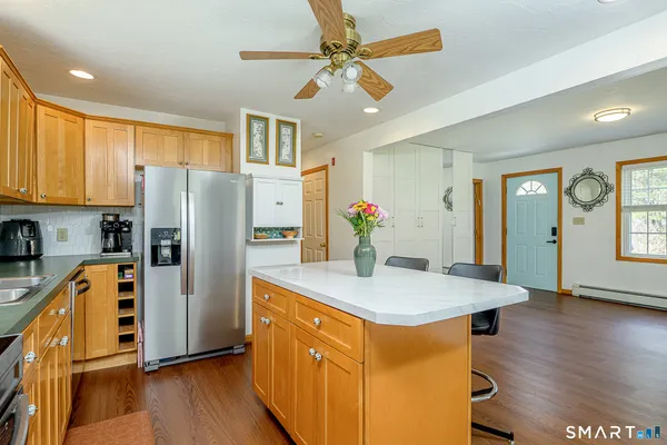 $399,000 | 189 Wilsonville Road, Thompson, CT 06255