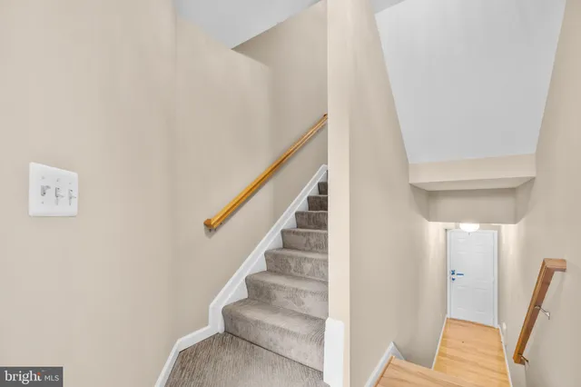 $735,000 | 5129 Donovan Drive, Alexandria, VA 22304