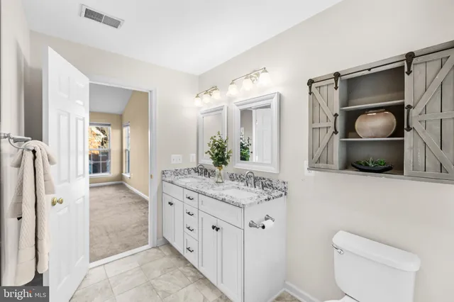 $735,000 | 5129 Donovan Drive, Alexandria, VA 22304